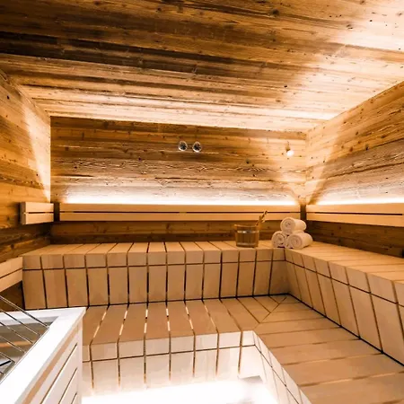 Hornblick Neu Elegant Stadtzentrum, Parkplatz Apartment Kitzbuhel